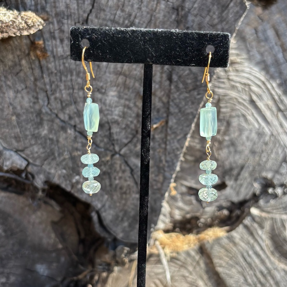 Handmade Aquamarine dangle earrings